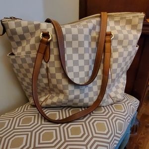 Louis Vuitton Azur Damire Tote